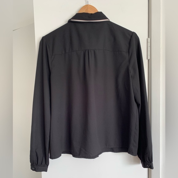 Princess Highway black ‘Annie’ blouse with contrast tie - Picture 4 of 7